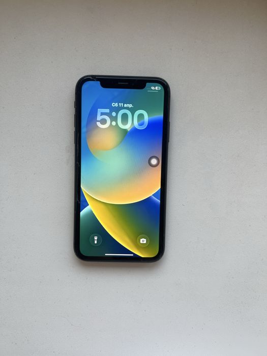 продам Apple iPhone 11