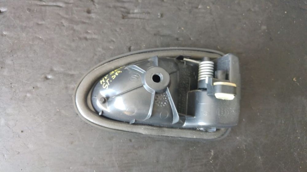 Maner usa stanga spate nissan nv300 renault trafic 3 7700423887