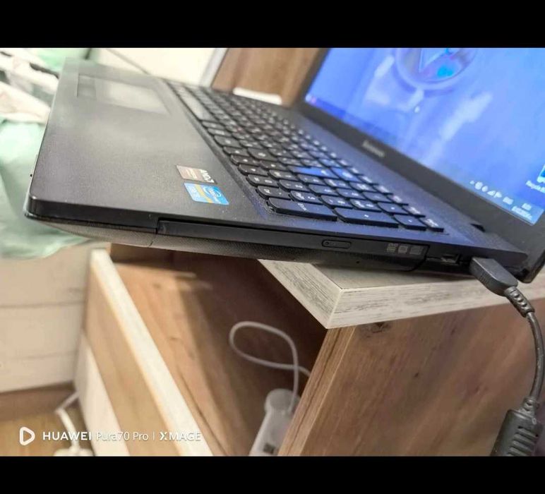 Lenovo G500, Processor Intel i3,