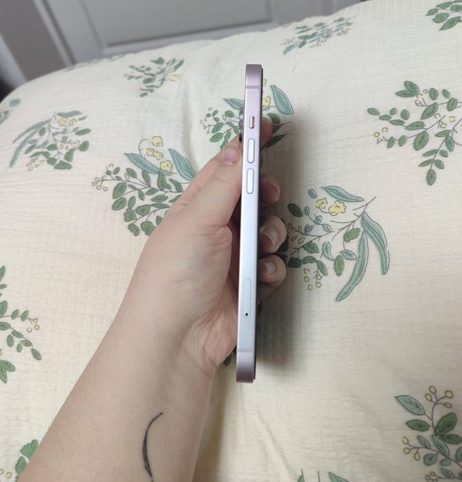 Айфон 13 128гб продам