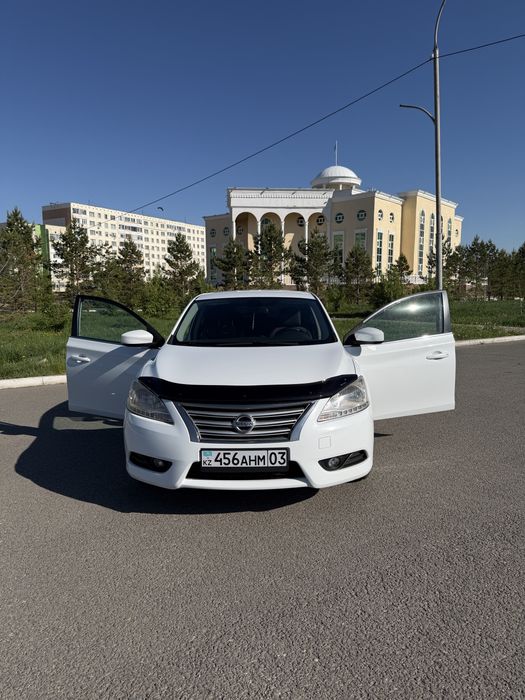 Nissan Sentra 2015 год
