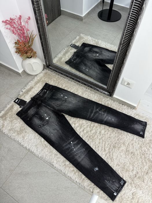 Blugi Dsquared2 calitate Premium colectie noua