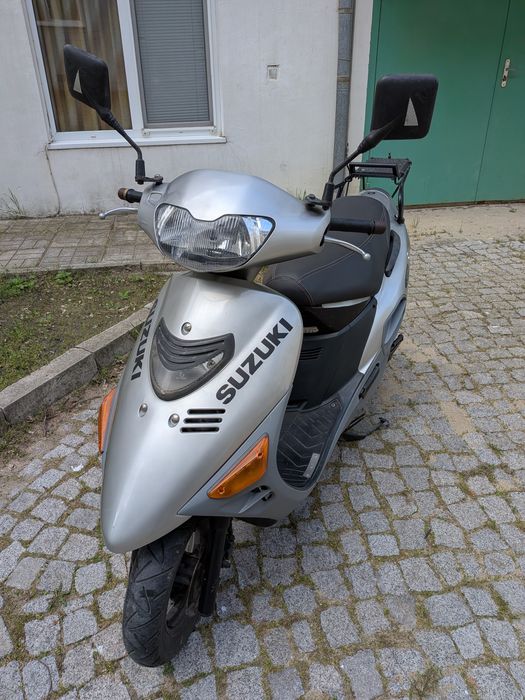 Скутер Suzuki AN 125