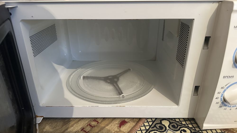 Продам LG микроволновка