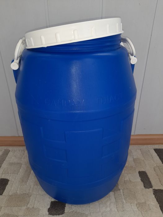 Продам бак для воды 45 л