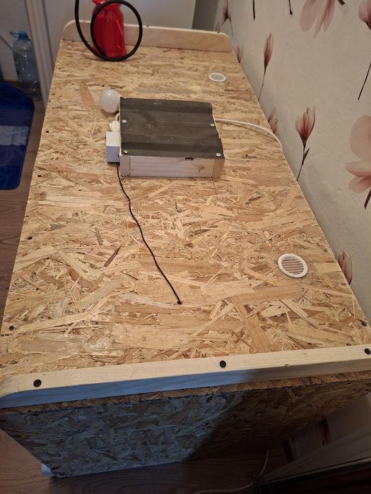 Maternitate pui,capacitate 100 pui lejer,125/65