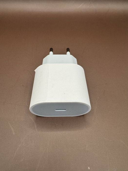 Зарядное устройство Apple iPhone 35 ватт