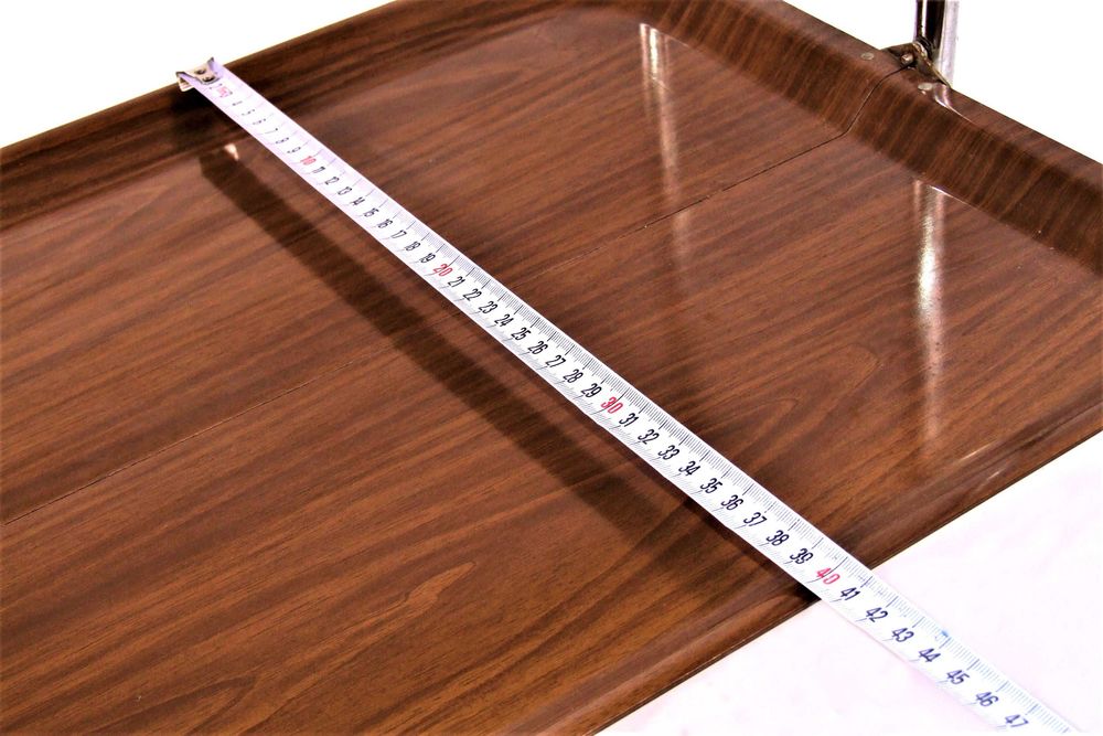 Masa extensibila cu rotile, foarte practica, Made in Germany, perfecta stare