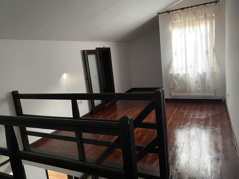Apartament de închiriat