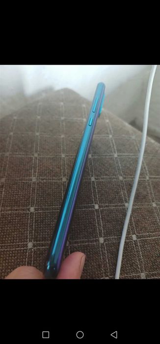 HUAWEI P30 lite телефон