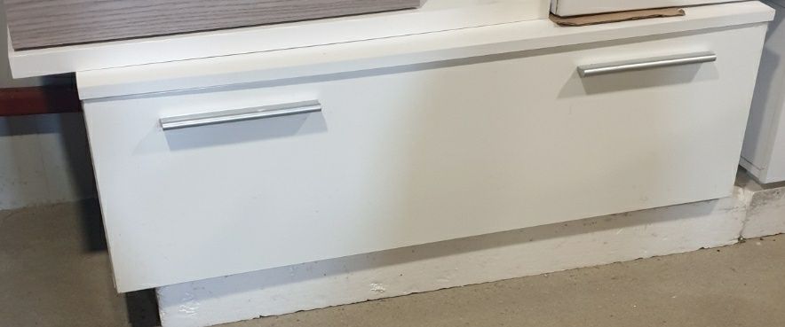 COMODA TV Stand Boston Body White Mat / Față Alb Alb Lucios (100 cm)