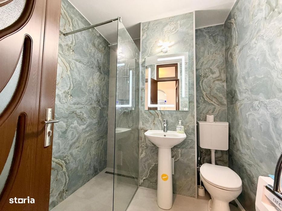 Apartament 4 camere de închiriat – 100 mp – 2 băi – zona Centrală