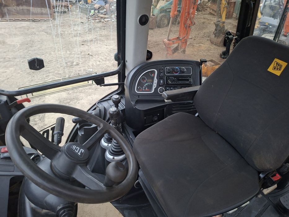 Vand buldoexcator jcb 3cx