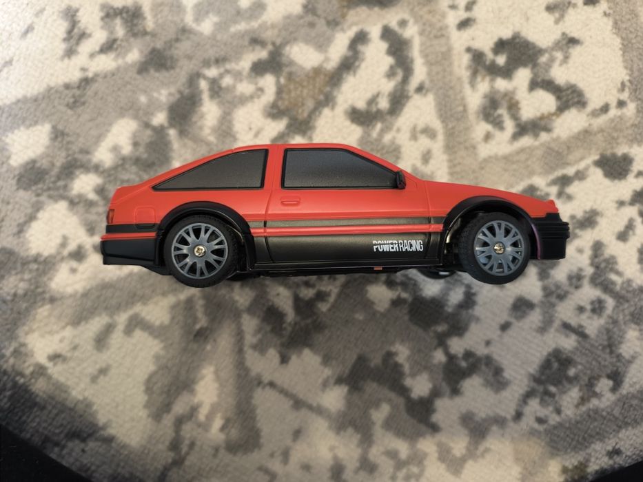 Краснася Дрифт Машина