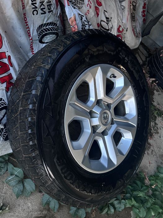 Шины 17 оригинал от Toyota 4Runner