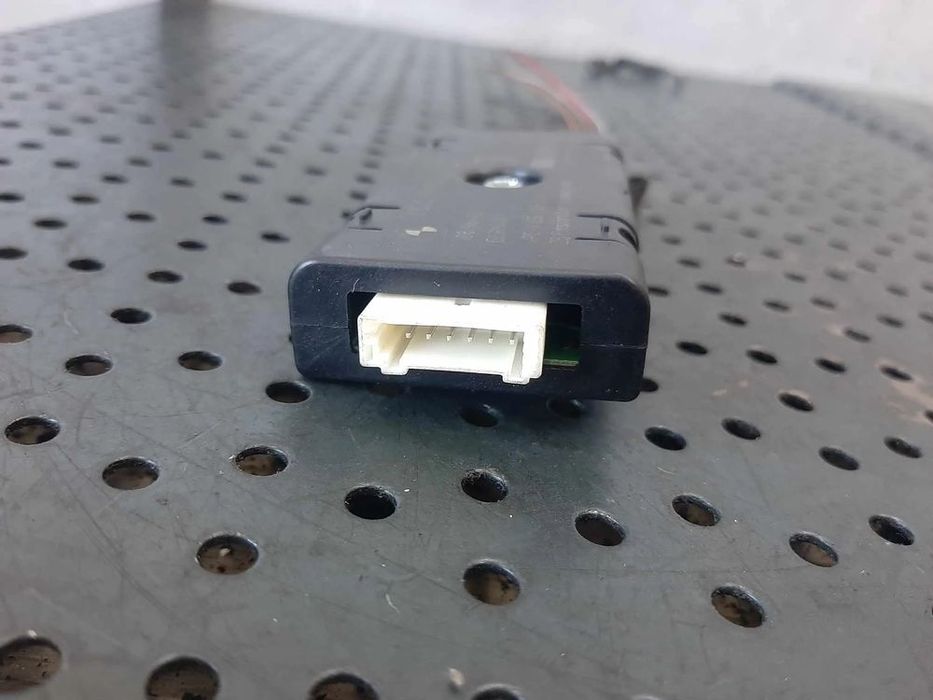 amplificator antena  bmw seria 5 f10 f11  6520919986503