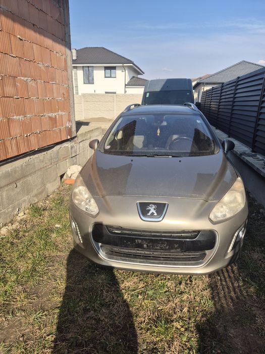 Peugeot 308 1.6 i benzina euro 5 an 2012