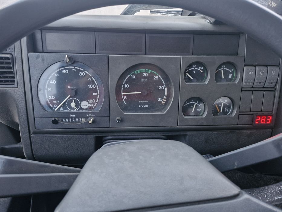 Iveco EuroCargo ML75E autoplatforma 7500kg