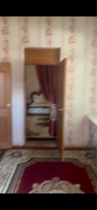 Навои шахар. Ваен гарадогдан ховли сотилади 7 соток. 2. Этажлик