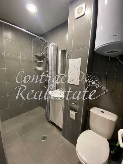 Дава се под наем Двустаен апартамент в Варна, Колхозен пазар - 65 кв.м за 382.5 € - Снимка #5