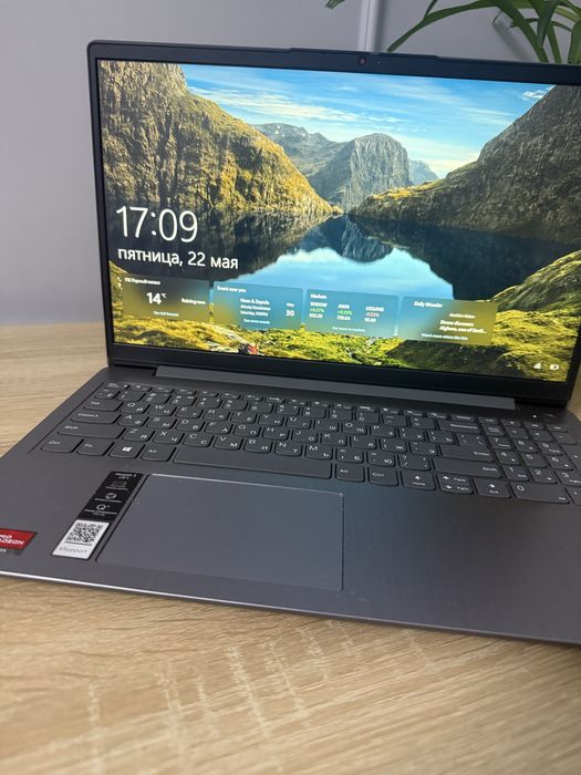 Ноутбук Lenovo Ideapad 3