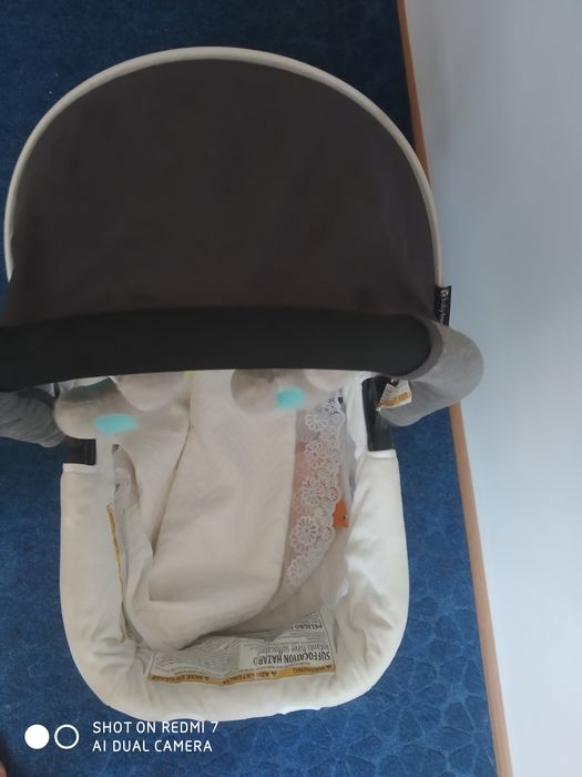 Bolalar lulkasi va belanchak xolati ideal.