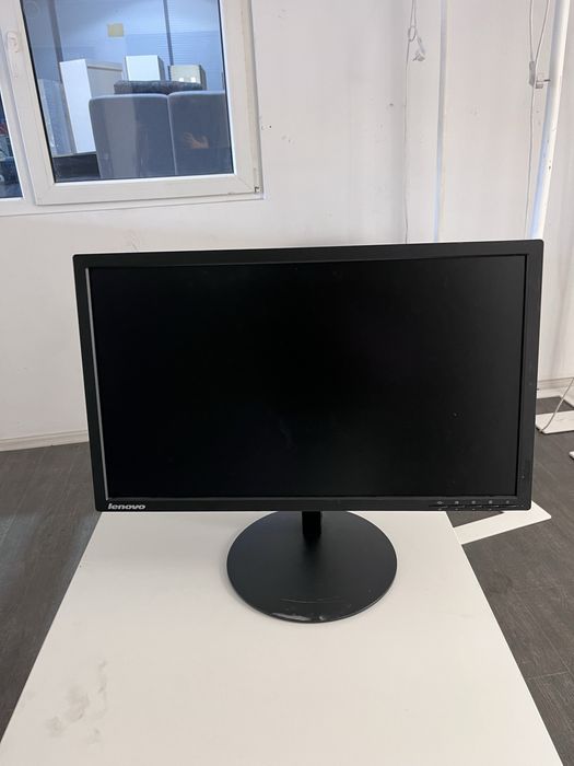 Mobilier birotica / monitoare