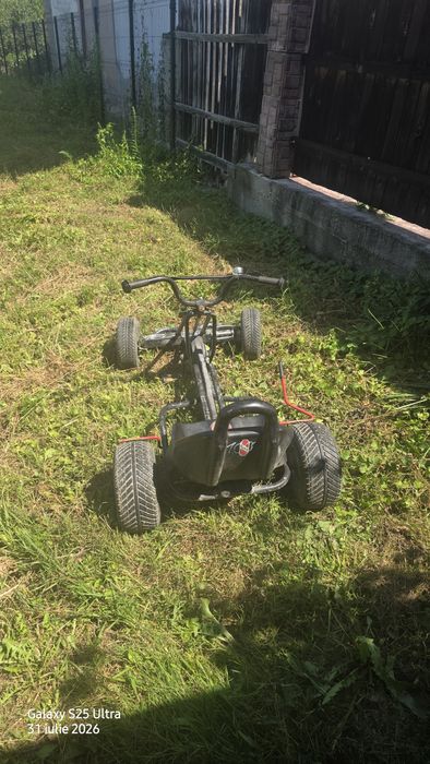 Kart cu pedale  pentru copii Puky