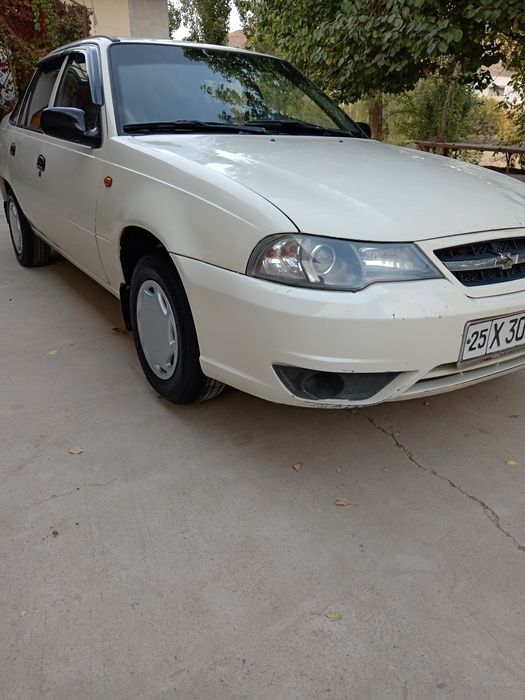 Nexia 2  2010 yil bir qol minilgan