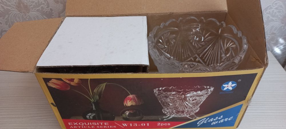 Продам Новый набор ваз