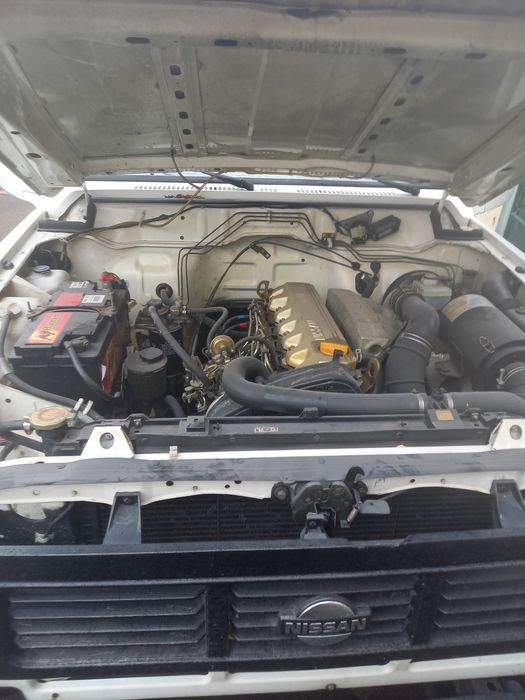 Vând Nissan Patrol K260