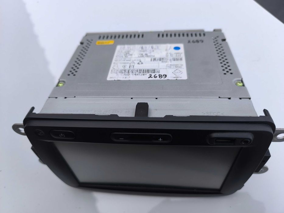 Продавам медия за Дачия