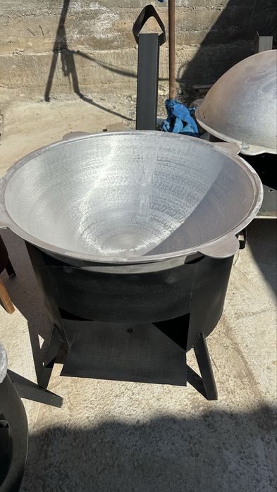 Казан с очагом местного производство