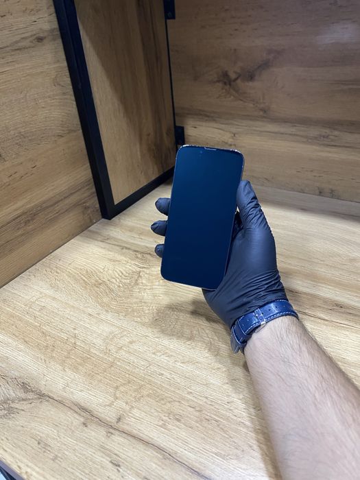 Iphone 13 pro sotuvda