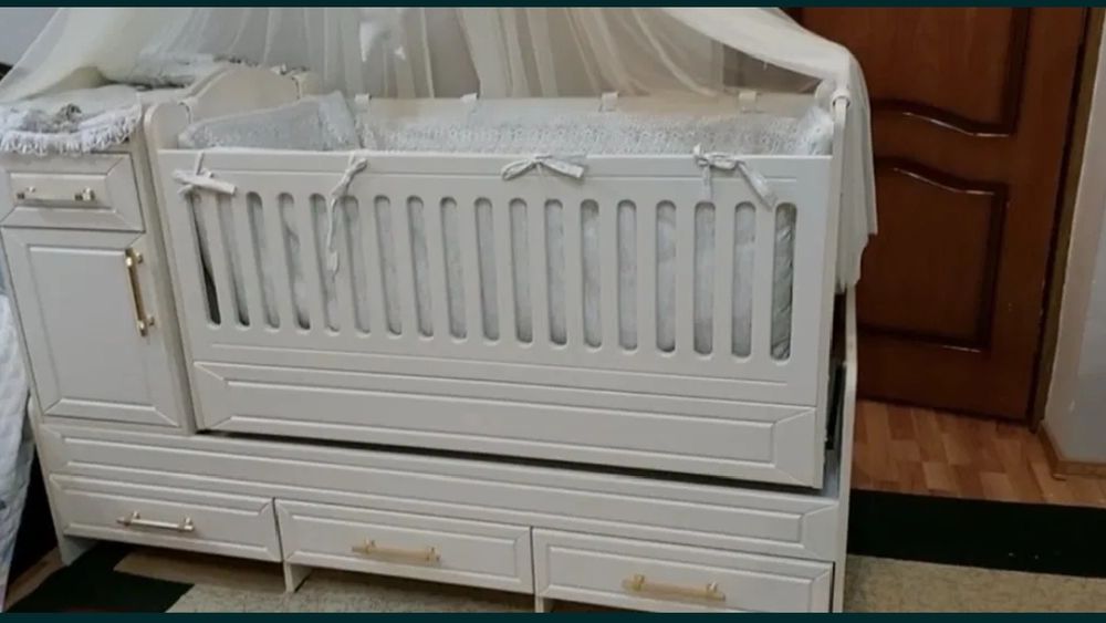 Детская кроватка,боллалар учун кроват