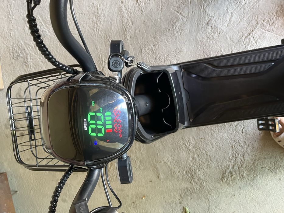 Skuter BOSHIJEA Green