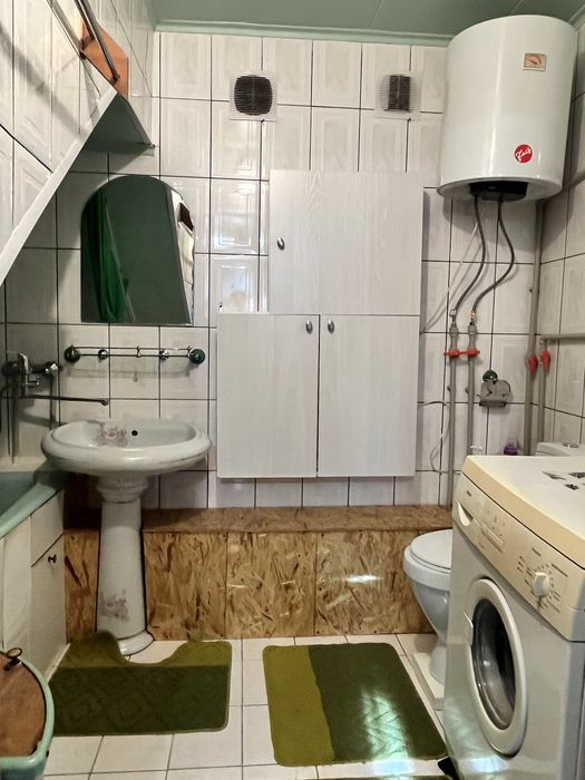 Продам 1/2 часть особняка
