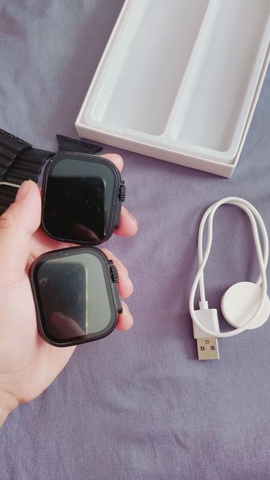 Продам смарт часы 2 шт за  5К