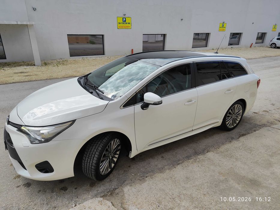 Toyota Avensis 1,8 full екстри