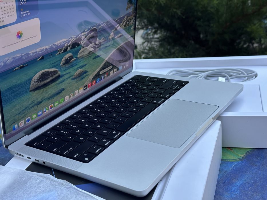 Macbook Pro 14 M2 Pro 16/512 Silver