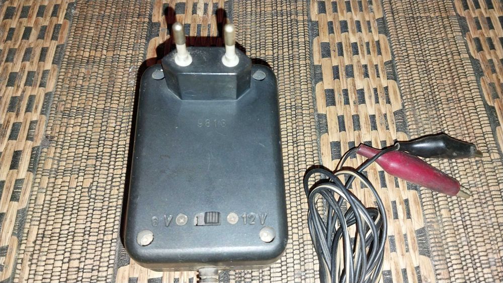 Redresor baterii motocicletă 6 - 12 V