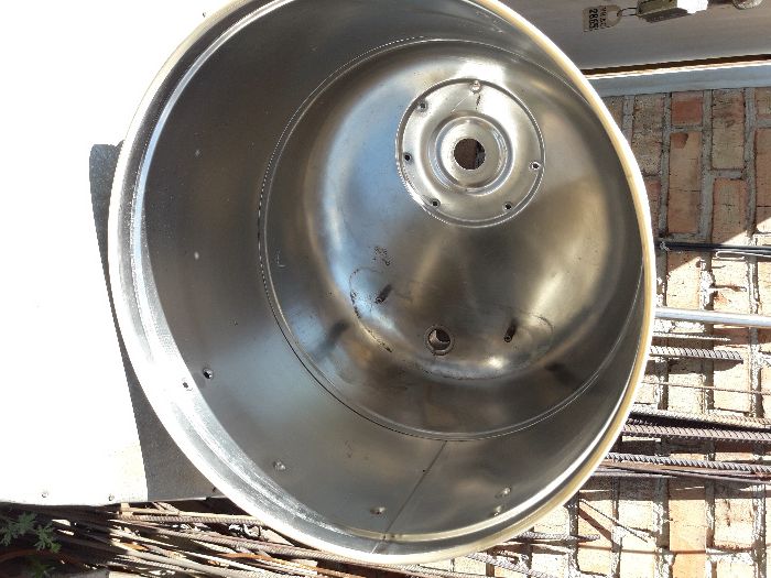 Продам корпус из нержаверки для бака