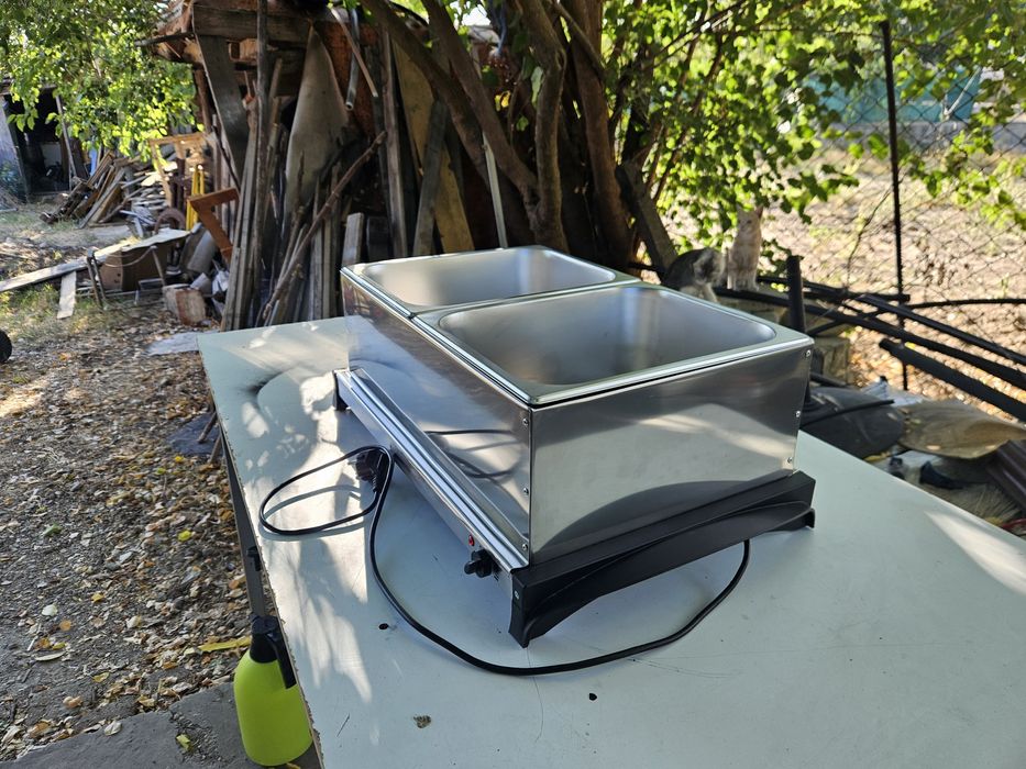 Топло Бен Мари със сух нагревател отдолу със 2бр. гастронорм 1/2-15см.