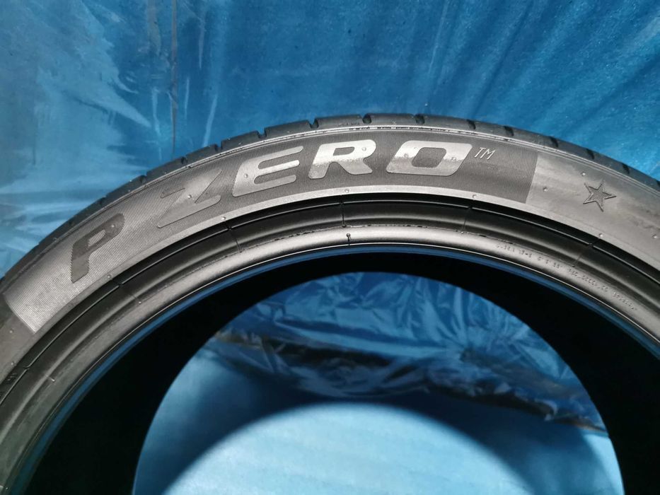 275/35 ZR19 - 285/30 ZR20 pirelli 4 bucati m2 m3 m4 competition