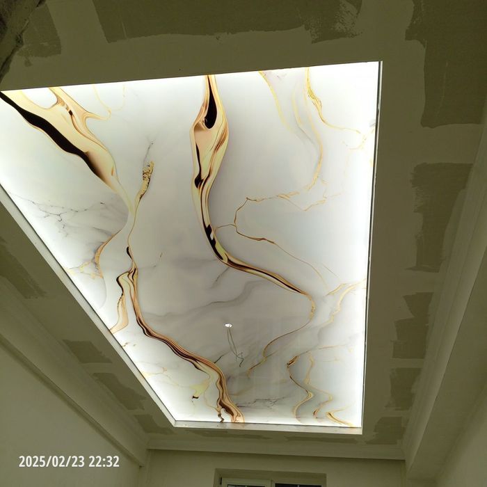 Натижной потолок натяжной потолок