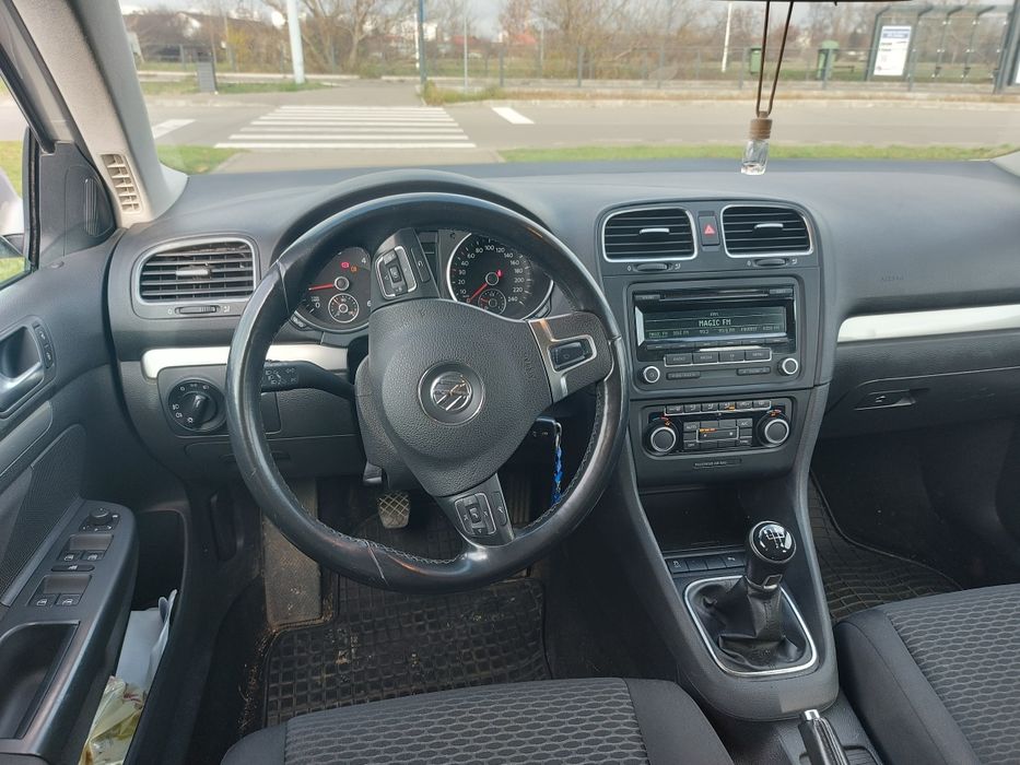 Vând VW Golf diesel model 2013