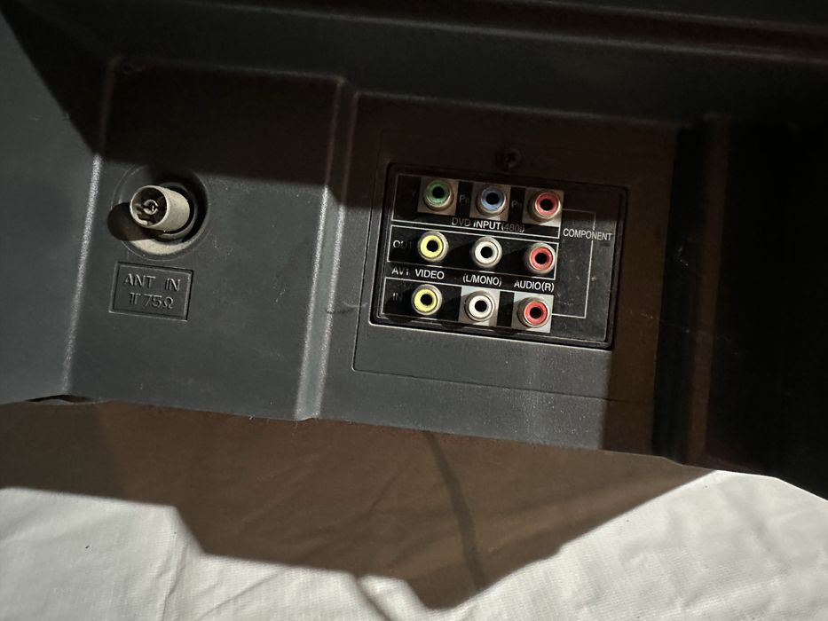 Продам телевизор