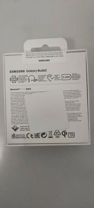 Продам новые наушники оригинал