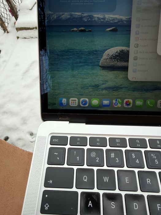 MacBook Air M1 8gb RAM 256 GB SSD stare buna