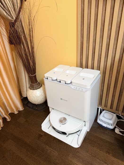 Aspirator Robot in Garantie EZVIZ RS20 Pro stare Noua, autonomie 220 min Wi-Fi, functie mop